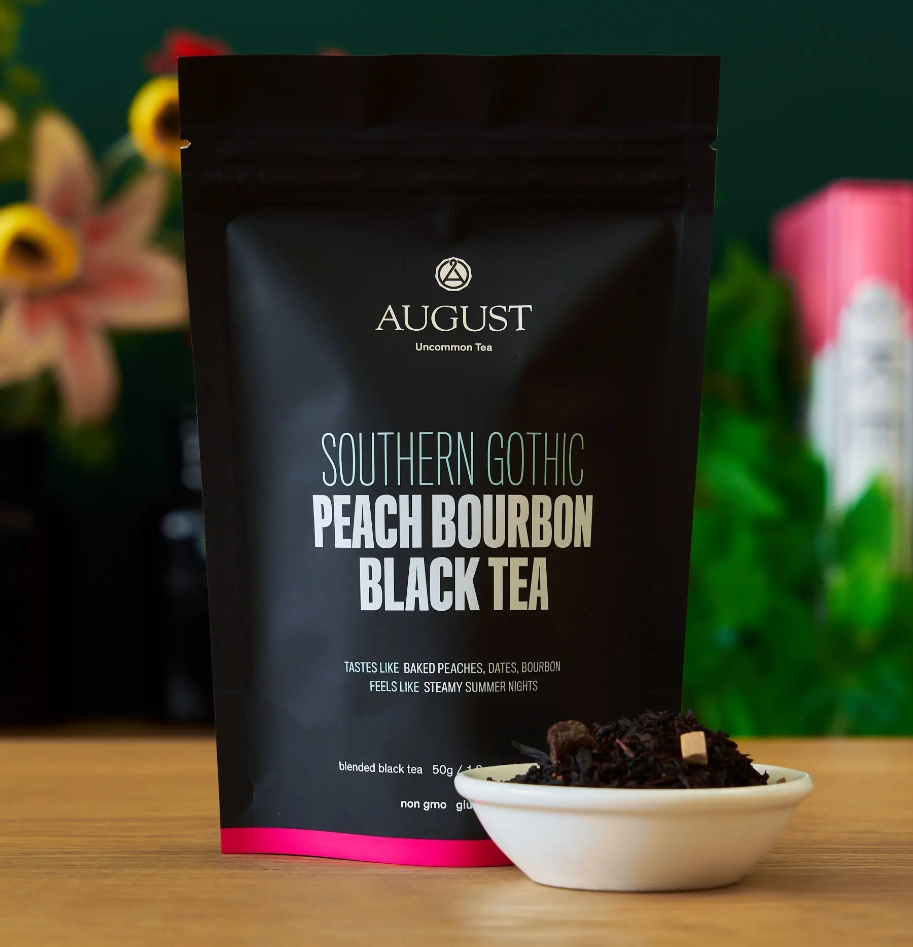 Southern Gothic - Peach Bourbon Black Tea Main image