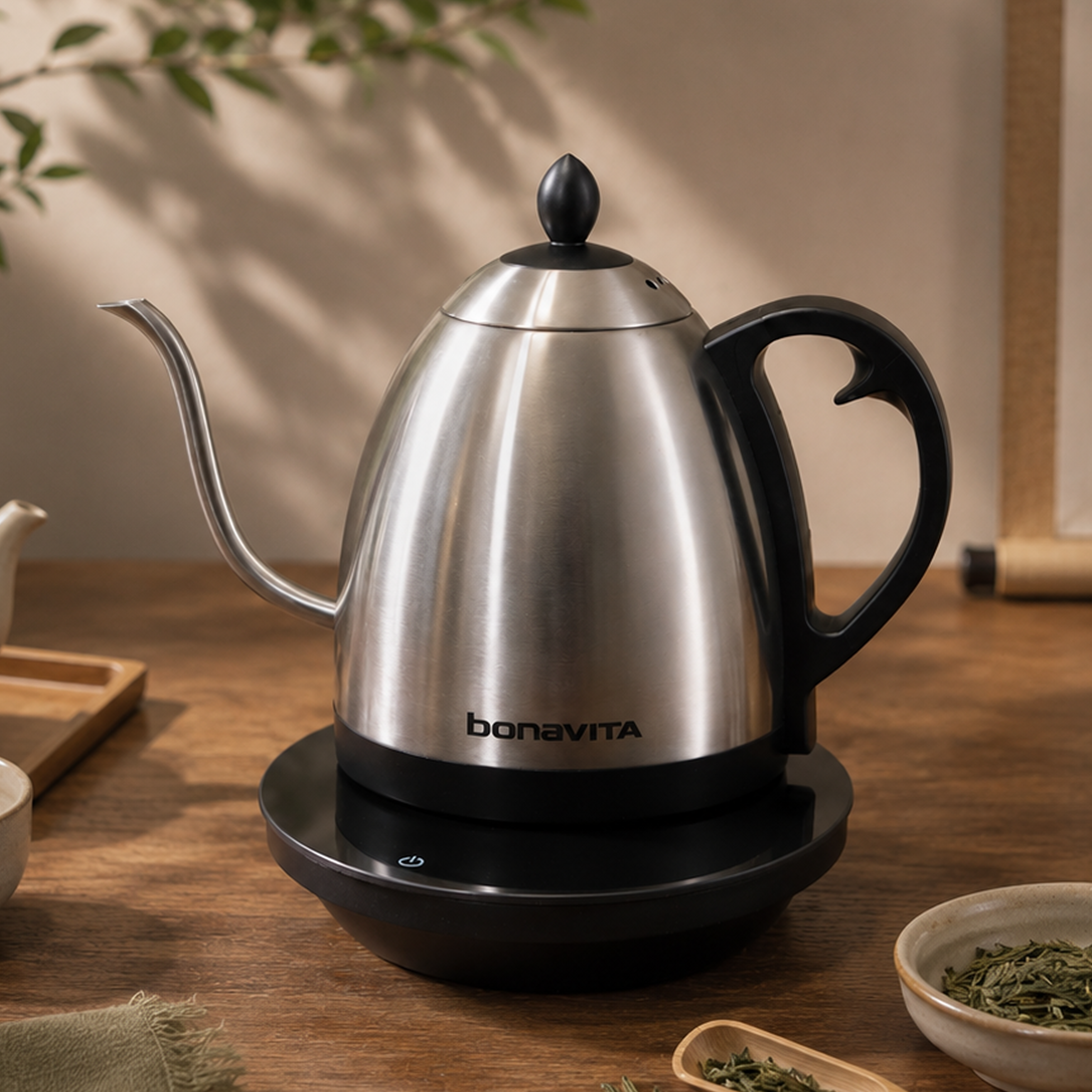 Bonavita Cosmopolitan 1.0L Gooseneck Precision Temperature Electric Kettle Secondary image