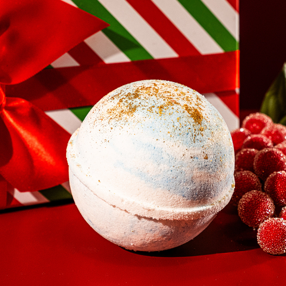 Winter Air 10oz Mystery Jewelry Bath Bomb Main image